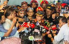 আগুন নিয়ন্ত্রণে  সবচেয়ে বড় সমস্যা ছিল বাতাস
