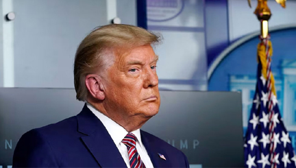 ১৯ দেশের অভিবাসীদের গ্রিন কার্ড আবার যাচাই করবে যুক্তরাষ্ট্র