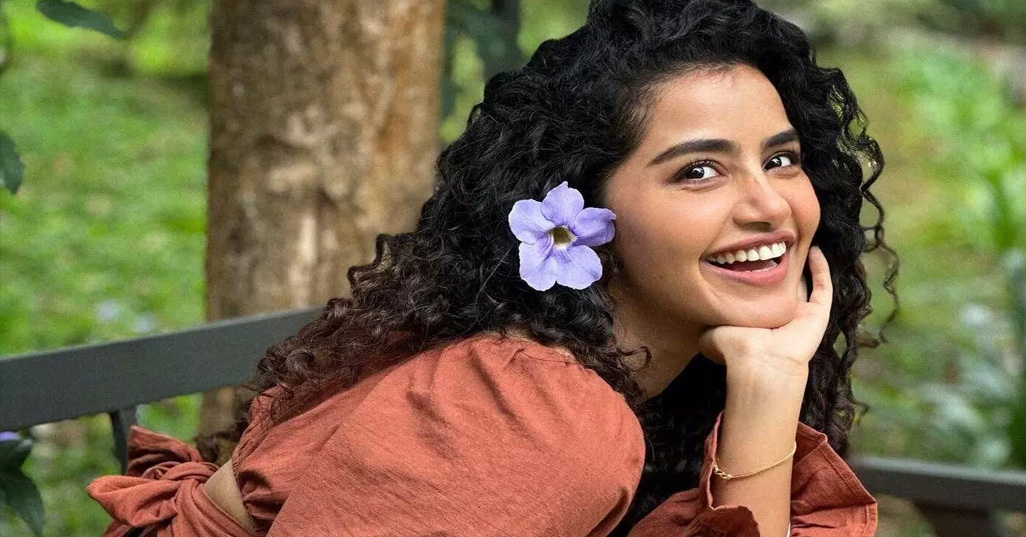 অনলাইনে হয়রানির বিরুদ্ধে কড়া অবস্থানে অনুপমা