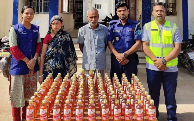 সিলেটের জকিগঞ্জে  অভিযান:  ১১০ বোতল ভারতীয় মদসহ  গ্রেফতার দুই