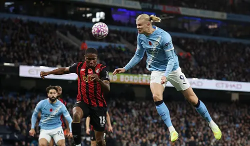 জোড়া গোলে দারুণ এক কীর্তিও গড়েন হালান্দ