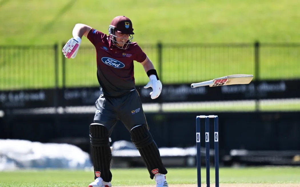 নিউজিল্যান্ড শিবিরে একের পর এক ধাক্কা