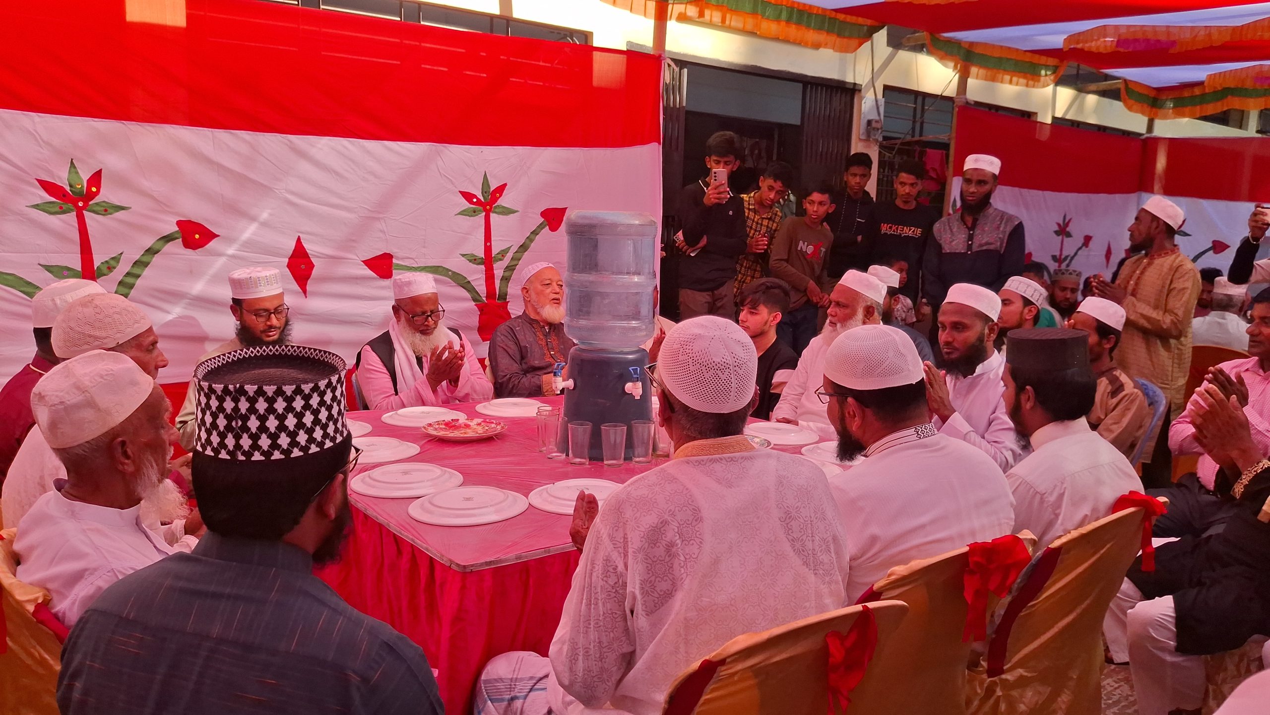 বিশিষ্ট শিক্ষানুরাগী ও  সমাজসেবক লায়েক আহমদ জিকুর বাবার দোয়া ও কুলখানি সম্পন্ন