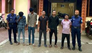 নিষিদ্ধ সংগঠন ছাত্রলীগের ৫ নেতাকর্মী আটক