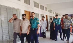 এমসি কলেজ ছাত্রাবাসে গৃহবধূ ধ র্ষ ণ : দুই মামলার যুক্তিতর্ক হয়নি