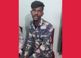 নগরীর  শিবগঞ্জ থেকে  চো র মনির আটক