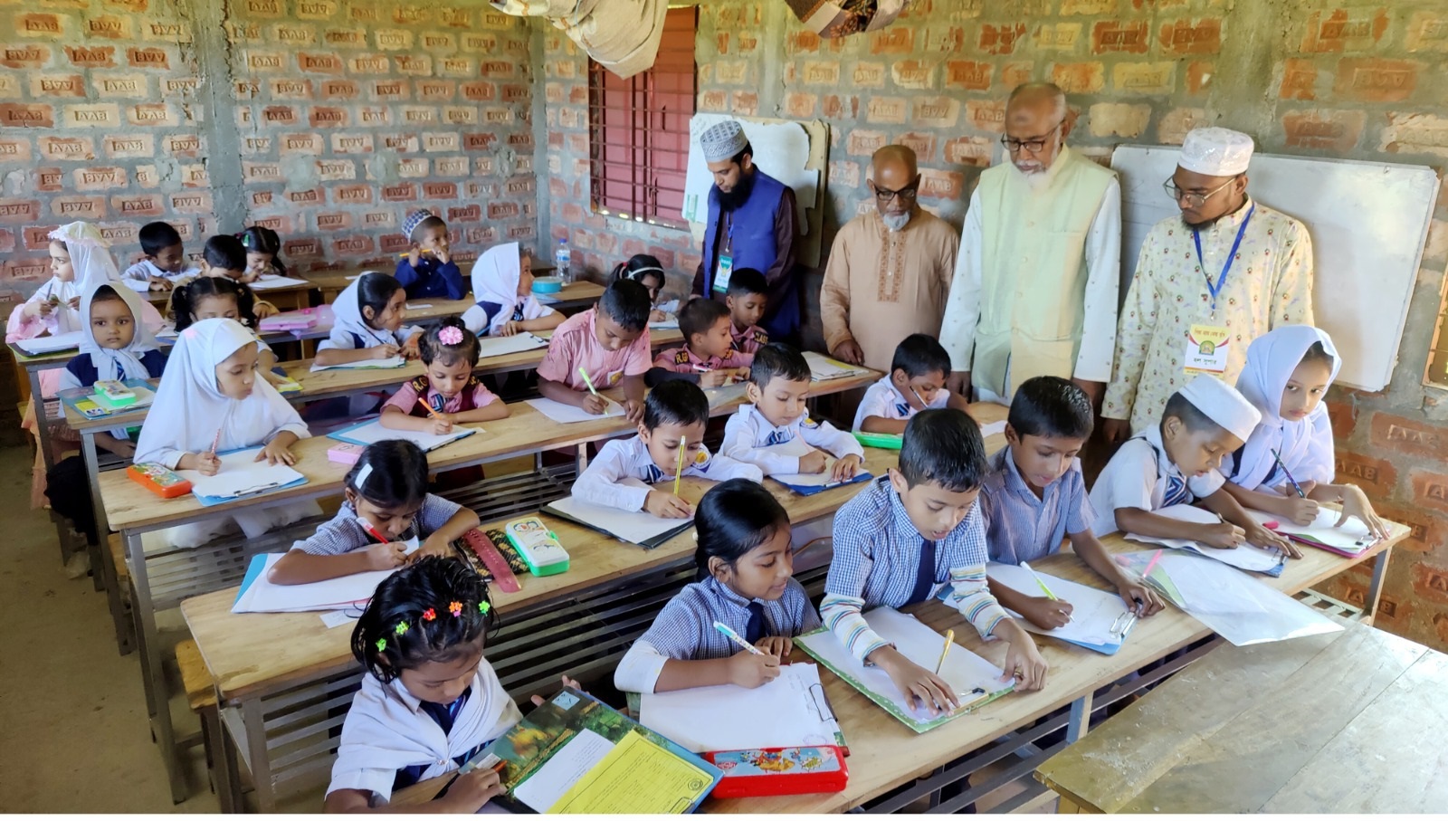 প্রযুক্তির বাইরে নৈতিক মূল্যবোধে সমৃদ্ধ প্রজন্ম গড়ে তুলতে হবে -ডা. শামীমুর রহমান