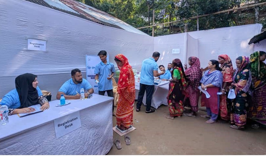 সিলেটের লাক্কাতুরায় অসহায় ও সুবিধাবঞ্চিতদের মাঝে বিনামূল্যে স্বাস্থ্য পরামর্শ ও সেবা প্রদান