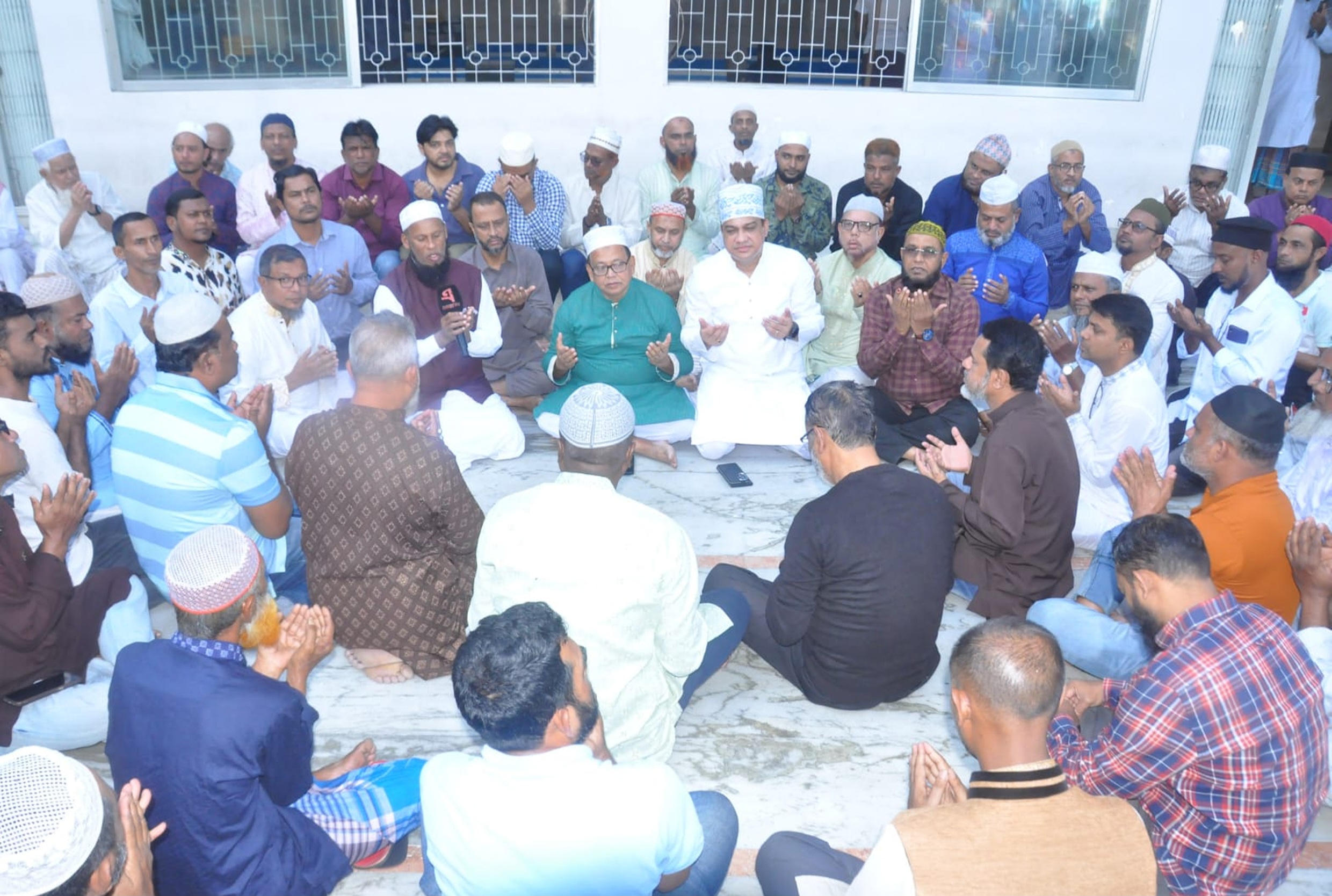 বিএনপির ভারপ্রাপ্ত চেয়ারম্যান তারেক রহমানের জন্মদিনে মহানগর বিএনপির দোয়া মাহফিল