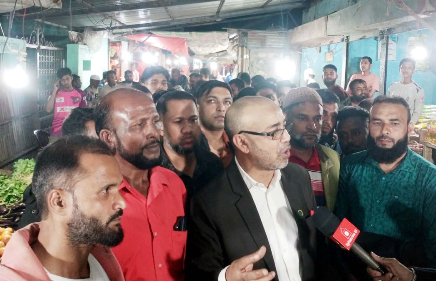 ৩১ দফার বার্তা ঘরে ঘরে পৌঁছে দিতে হবে: এড. সামসুজ্জামান জামান