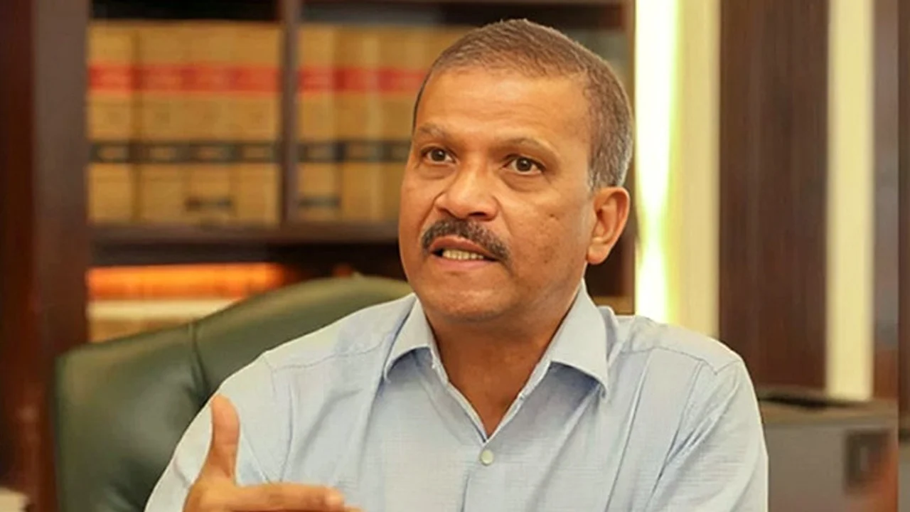 ফয়সালের জামিনে যুক্ত ছিলো প্রভাবশালী আইনজীবীরা: আইন উপদেষ্টা