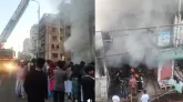 কেরাণীগঞ্জে  ১২তলা ভবনে আগুন কাজ করছে ১৪ ইউনিট