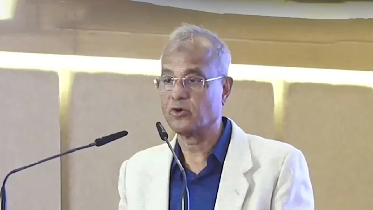 নির্বাচন শান্তিপূর্ণ করতে বিজিবিকে প্রস্তুতি নেয়ার আহ্বান স্বরাষ্ট্র উপদেষ্টার