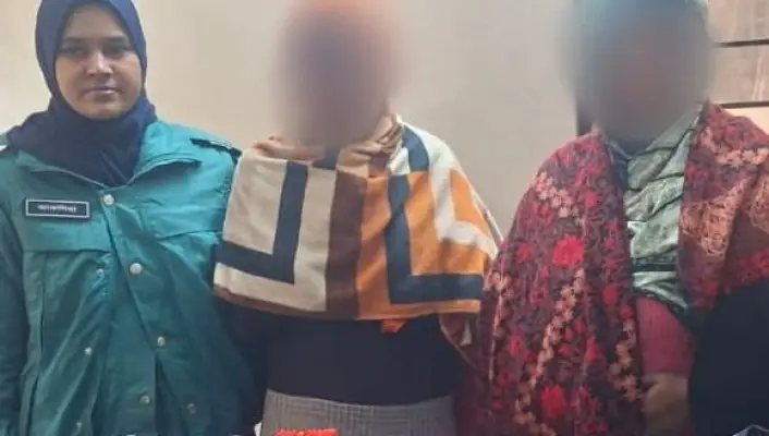 সিলেটে  ভারতীয় পণ্যসহ হাসিনা-লিপি গ্রেফতার