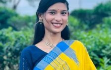 পূরবী চন্দ পুস্পার কন্ঠে জাদুর ছোঁয়া