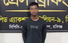 সঞ্জীবনের বাসায় ডা কা তির ঘটনায়  শাহিনুর চৌধুরী গ্রে প্তা র