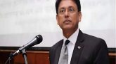অভ্যর্থনায় ফুলের তোড়া ও শিক্ষার্থীদের দাঁড় করিয়ে রাখা নিয়ে কড়া বার্তা শিক্ষামন্ত্রীর