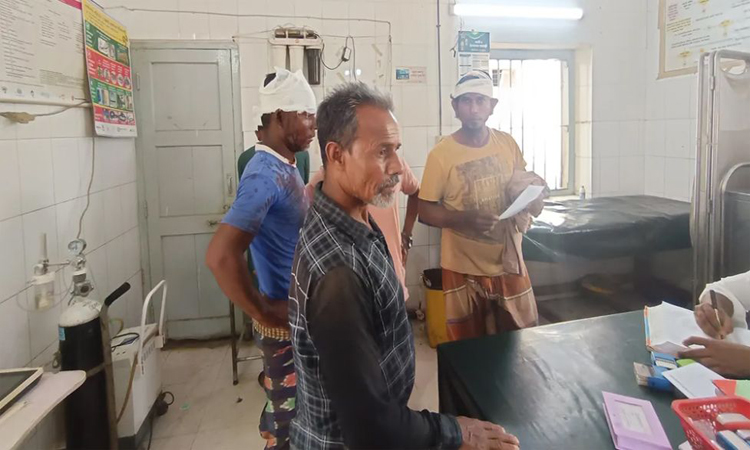 সুনামগঞ্জে দুপক্ষের তুমুল সং ঘ র্ষ