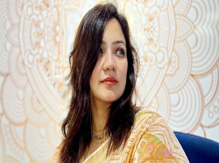 অভিনেতা আসাদ ও ঢাবি শিক্ষক মোনামীর সেই ছবি নিয়ে যা জানা গেল