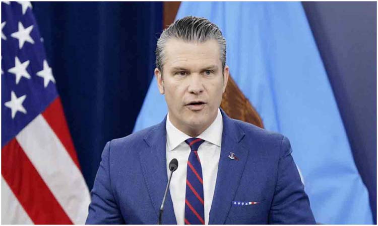 ইরানে হামলা ‘অনন্ত যুদ্ধে’ রূপ নেবে না: মার্কিন প্রতিরক্ষামন্ত্রী