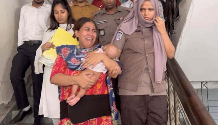 জামিন পেলেন দেড় মাসের সন্তানসহ কারাগারে যাওয়া সেই নারী