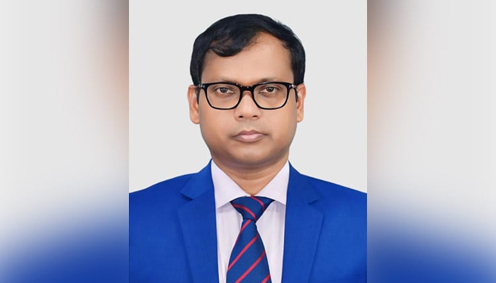 সিলেটের ডিসিসহ ৩ কর্মকর্তাকে হাইকোর্টের শোকজ