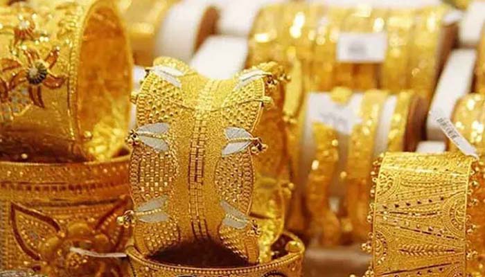 দেশের বাজারে আবারও কমলো সোনার দাম, ভরি কত?