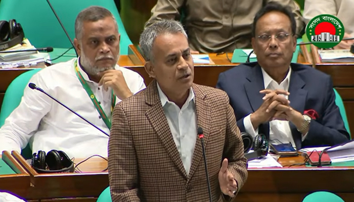 শিগগিরই কুমিল্লা-ব্রাহ্মণবাড়িয়া মহাসড়ক উন্নয়নের আশ্বাস সড়কমন্ত্রীর