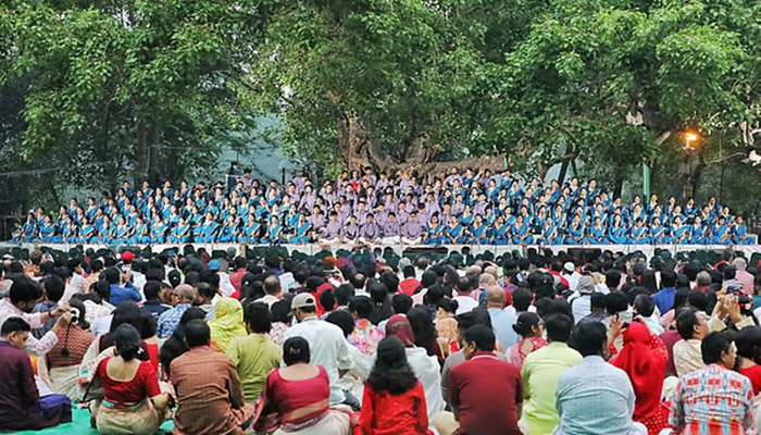 রমনার বটমূলে ছায়ানটের বর্ষবরণ অনুষ্ঠান শুরু