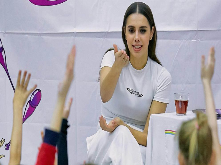 অলিম্পিকজয়ী মার্গারিটা ফিরছেন শিকড়ে