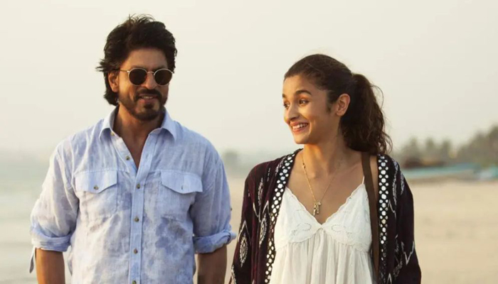 এবার আলিয়ার সঙ্গে রোম্যান্স করতে আসছেন শাহরুখ