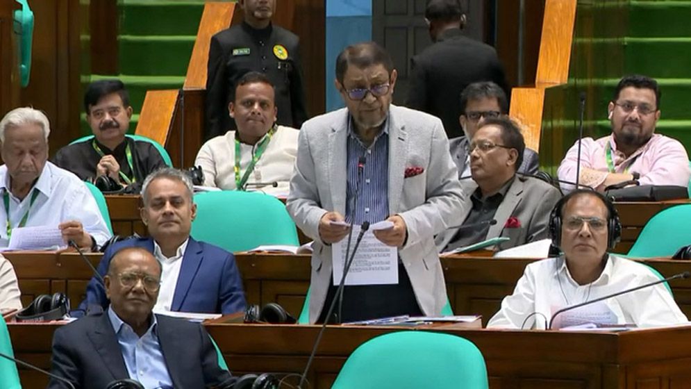 ১ লাখ স্বাস্থ্যকর্মী নিয়োগের উদ্যোগ নেওয়া হচ্ছে: স্বাস্থ্যমন্ত্রী