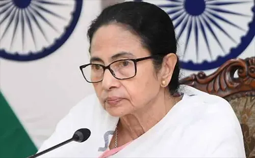 আজ বিকেলে মমতার সাংবাদিক বৈঠক