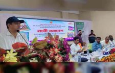এ বছরের মধ্যে ৫০ লাখ পরিবার ফ্যামিলি কার্ড পাবে: গণপূর্তমন্ত্রী