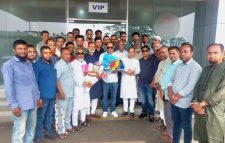দেশে ফিরে শুভাকাঙ্খীদের ভালোবাসায় সিক্ত যুক্তরাজ্য প্রবাসী কমিউনিটি নেতা আব্দুল দয়াছ