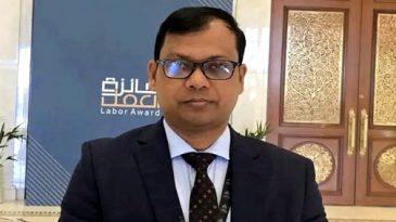 বিদায়বেলায় ডিসি সারওয়ারের আবেগঘন বার্তা