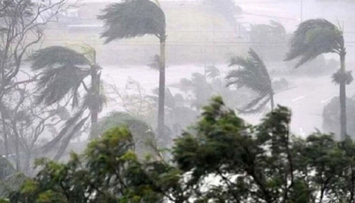 দুপুরের মধ্যে ১৭ অঞ্চলে ঝড়ের শঙ্কা
