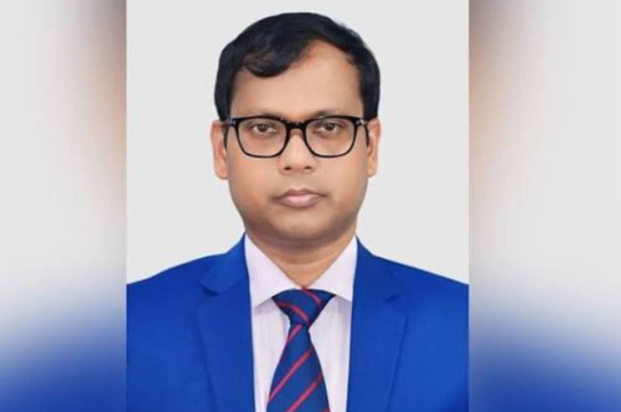 সিলেটের জেলা প্রশাসক সারোয়ার আলমকে প্রত‍্যাহার