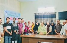 সুরমা নন্দিনী সাহিত্য ও পাঠচক্রের ঈদ পুণর্মিলনী ‎ও স্বরচিত কবিতা পাঠ অনুষ্ঠিত