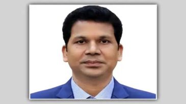 নতুন ডিসি আসেননি সিলেটে, প্লেনে উঠার প্রস্তুতি থেকে ‘ব‍্যাক’!