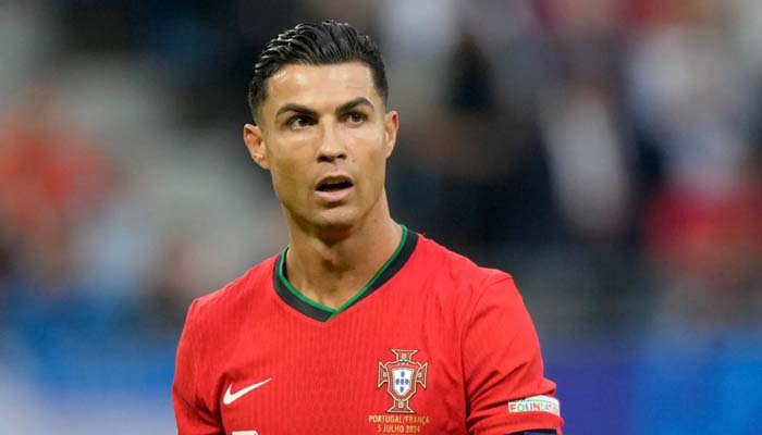 অবসর নিতে চলেছেন রোনালদো, জানা গেল দিনক্ষণ