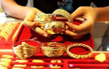 হরমুজে উত্তেজনায় স্বর্ণের বাজারে অস্থিরতা