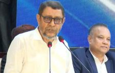 চিকিৎসকের হাসিমুখে কথা বলাই রোগীকে অর্ধেক সুস্থ করতে পারে