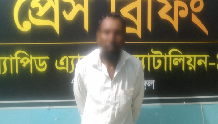 আব্দুল্লাহ হ ত্যা কা ণ্ড, সিলেট র‌্যাব ধরল মালেককে