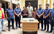 মৌলভীবাজারে ইয়াবা ও নগদ ৪ লাখ ৪০ হাজার টাকাসহ গ্রে প্তা র ৩