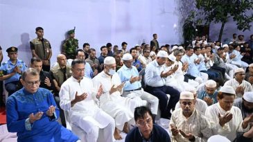 মাহবুব আলী খানের দোয়া মাহফিলে অংশ নিলেন প্রধানমন্ত্রী