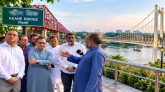 কিন ব্রিজের পাশে ঝুলন্ত সেতু করবেন বাণিজ্যমন্ত্রী