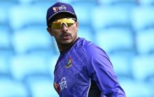 না খেলেই দল থেকে বাদ পড়লেন সৌম্য