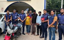 মোটরসাইকেল চুরির সূত্র ধরে বালাগঞ্জে অভিযান, গ্রে প্তা র ৩